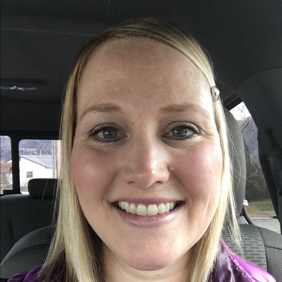 Meet your Posher, Cheri - Picture 1 of 1